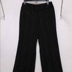 🦋NWOT Pink Pinstripe Black Pants